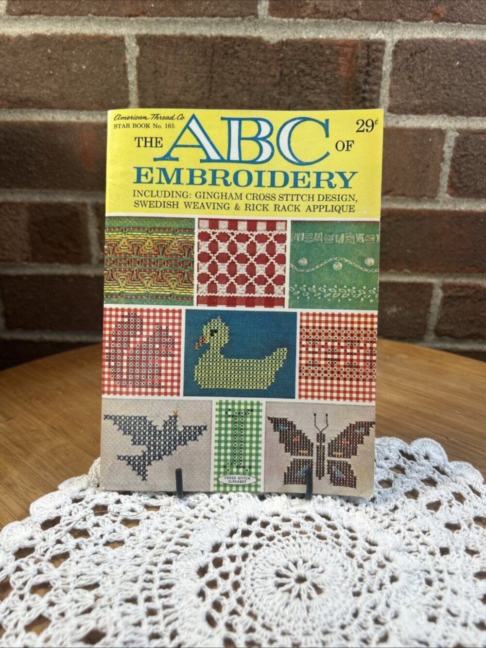 American Thread The ABC Of Embroidery Hands Book Vintage #165 Hobbies Crafts